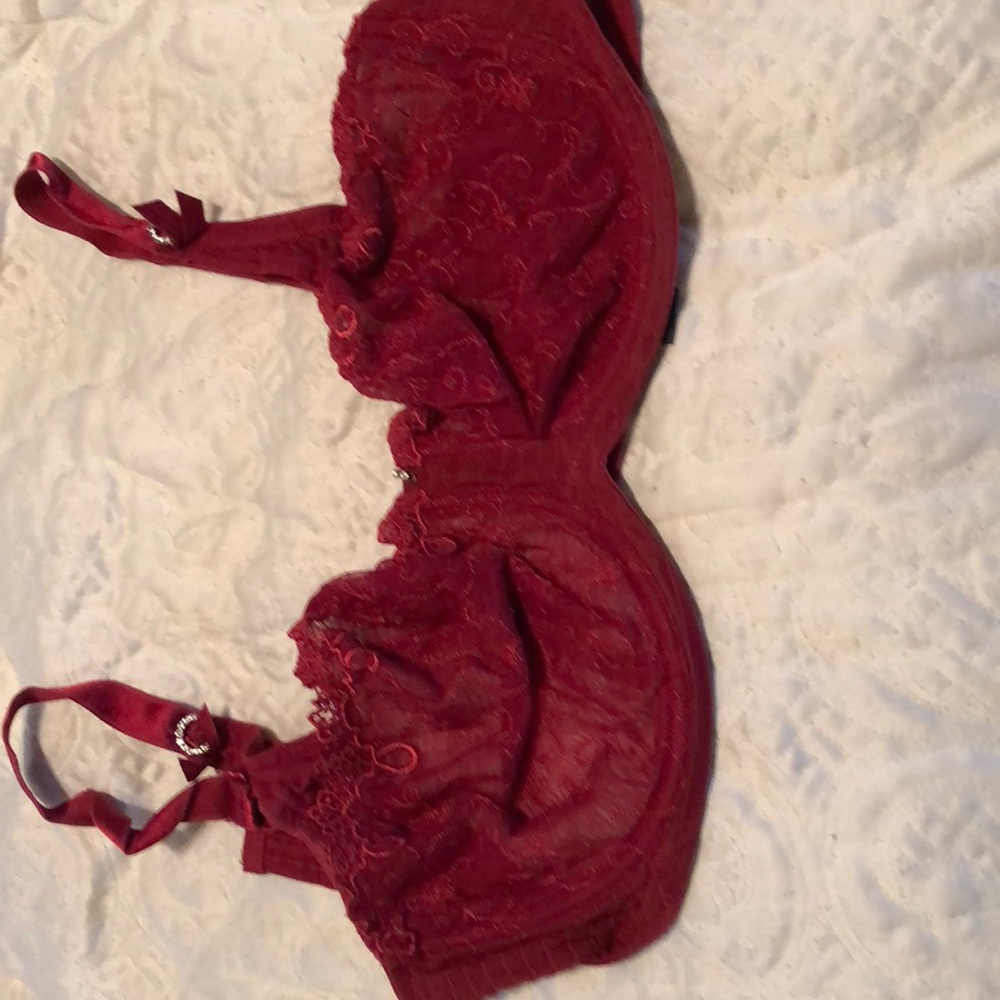 Lacy bra